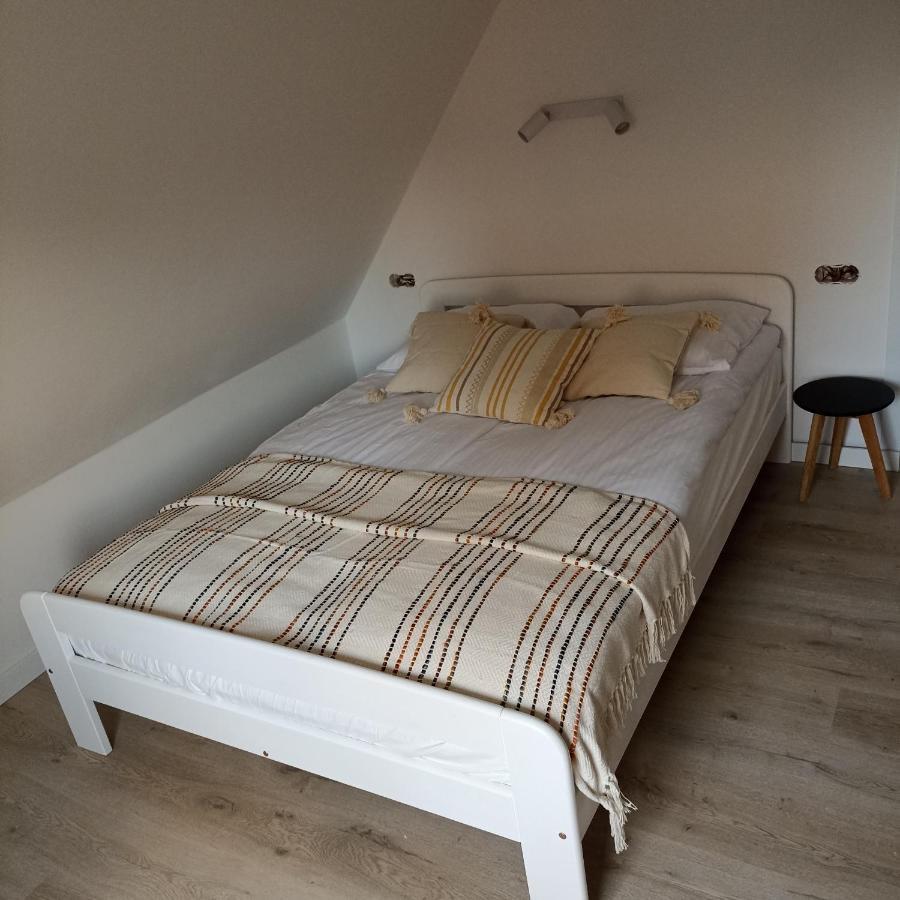 Apartament Pod Bzem プツク エクステリア 写真